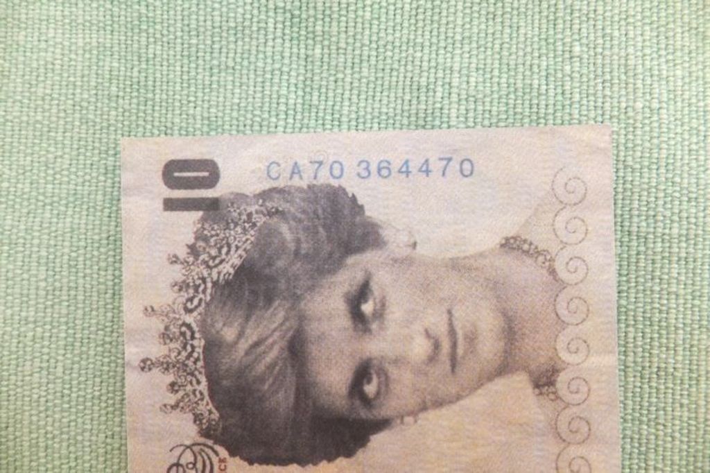 BANKSY- Di Faced Tenner-Lithografie van Engels Tien Pond biljet kopen? Bied vanaf 125!
