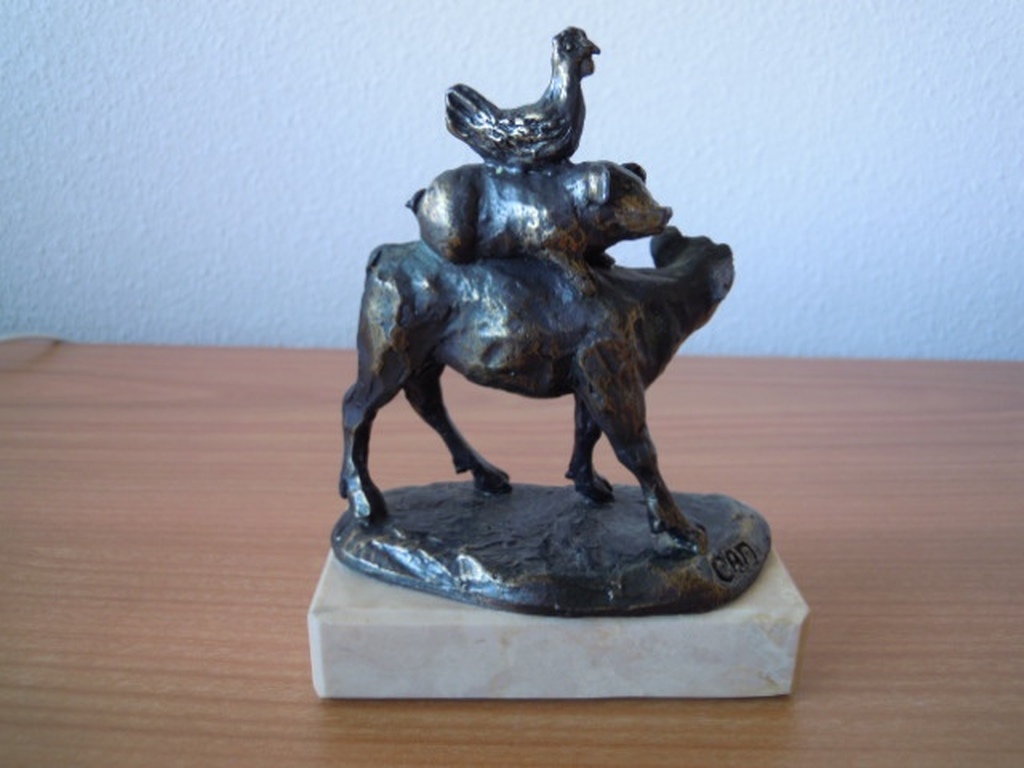 Bronzen beeldje CORRY AMMERLAAN - koe varken en kip -14 cm = gesigneerd kopen? Bied vanaf 15!