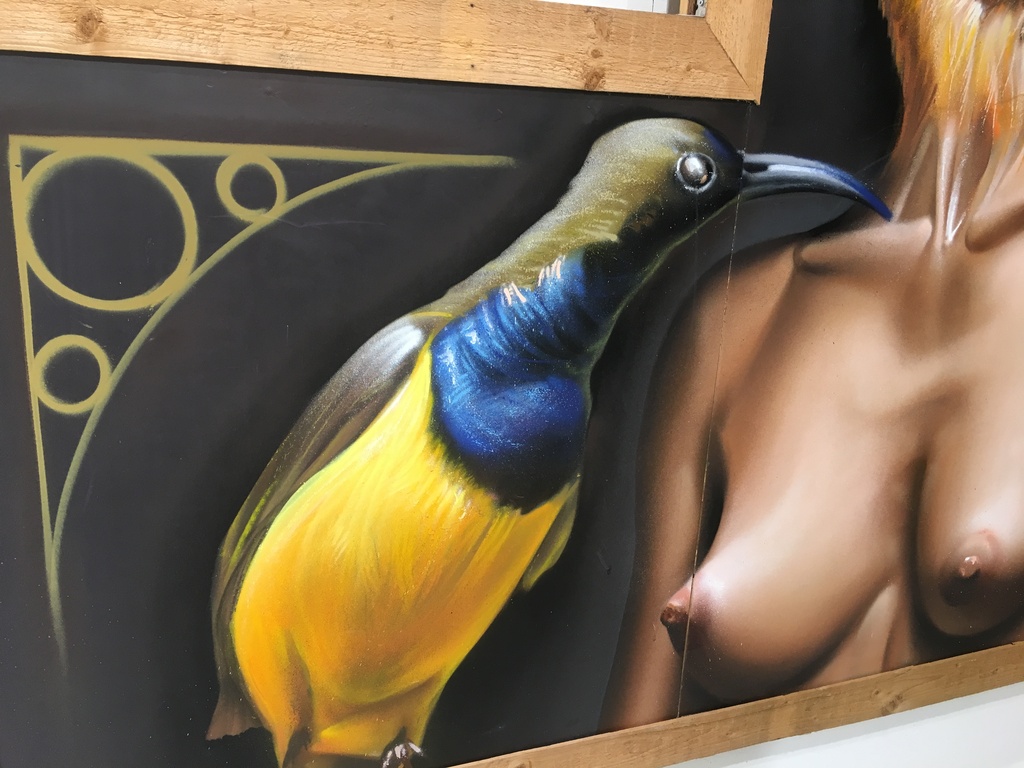 Belin - woman with bird head - spray paint  kopen? Bied vanaf 3500!