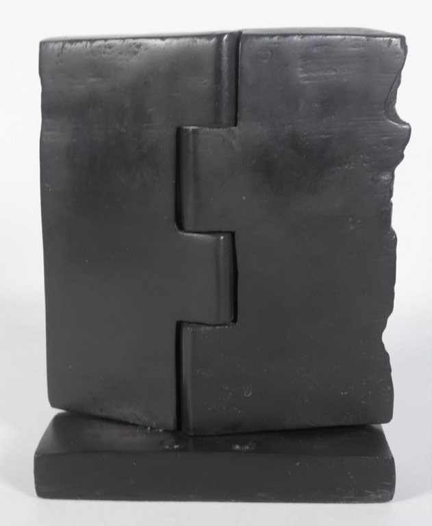 Ovidiu Maitec: Resin, Portes verkocht voor € 170!