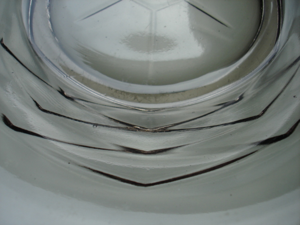 A.D. COPIER: glazen schaal  kopen? Bied vanaf 16!