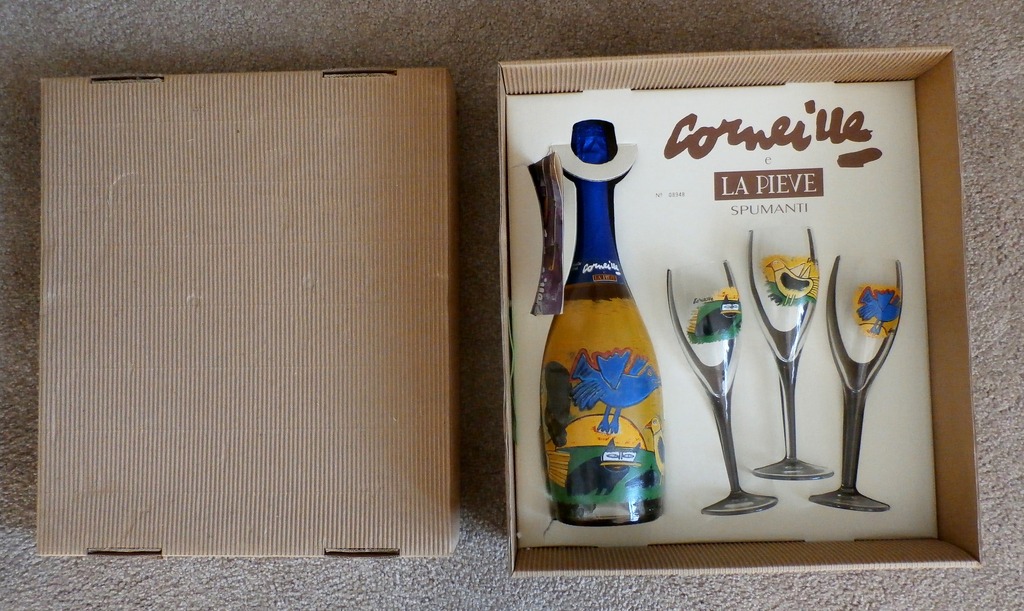 Corneille - 3 glazen en fles Spumanti kopen? Bied vanaf 45!