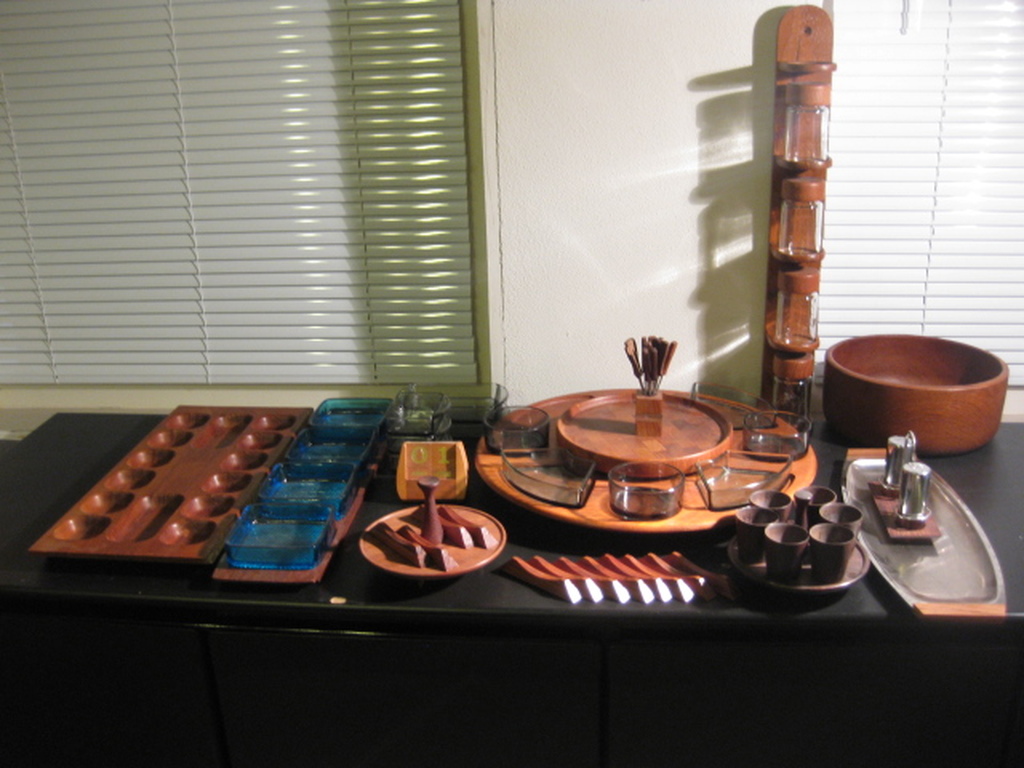 Groot lot jaren 50 en 60 teak Scandinavisch design - Digsmed Denmark  kopen? Bied vanaf 1!