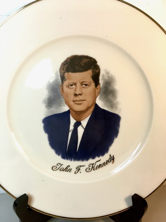 origineel John F. kennedy herinneringsbord - gemerkt - 1963 kopen? Bied vanaf 9!