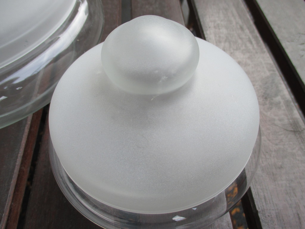 Leerdam, Jacques Boon, Leerdam koekdoos van glas en een bonbonniere kopen? Bied vanaf 8!