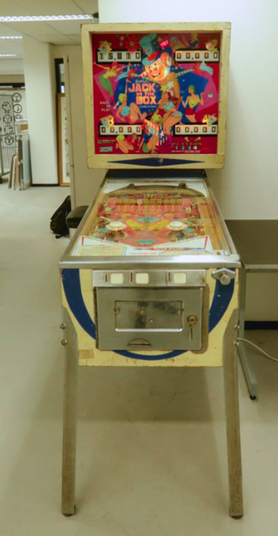 Flipperkast "Jack in the Box" van Gottlieb uit 1973 kopen? Bied vanaf 1!