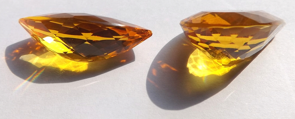 Paar natuurlijke Golden Citrine - Marquise Checker Cut en ovaal peer facet  kopen? Bied vanaf 1!