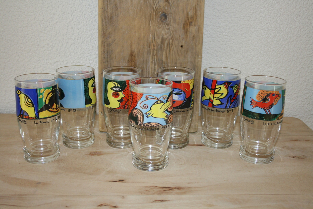 Corneille, glas en keramiek kopen? Bied vanaf 30!