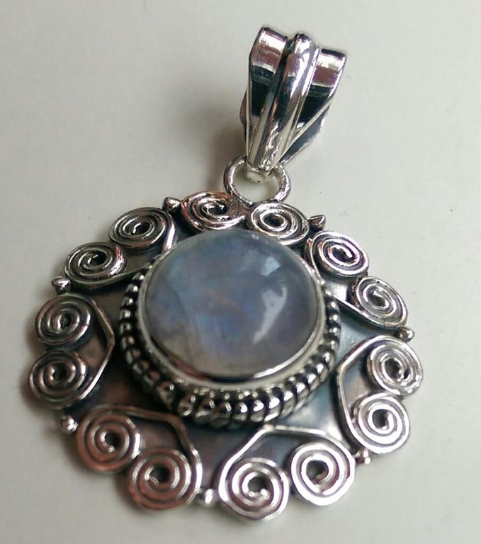 Zilveren Hanger met maansteen  kopen? Bied vanaf 10!