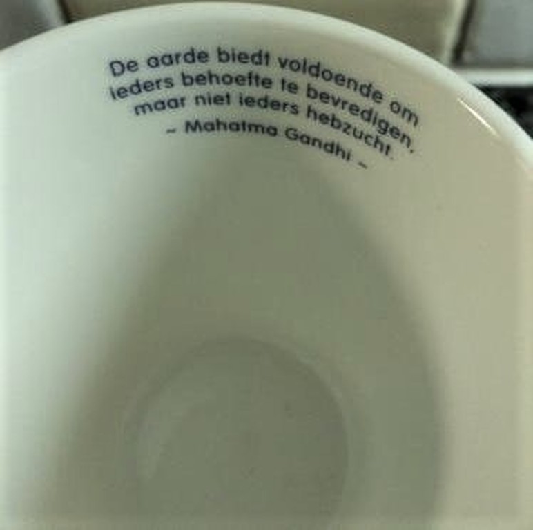 Kop en schotels Ghandi-Picasso kopen? Bied vanaf 20!