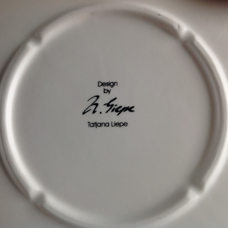 Tatjana Liepe: schaal, keramiek kopen? Bied vanaf 15!