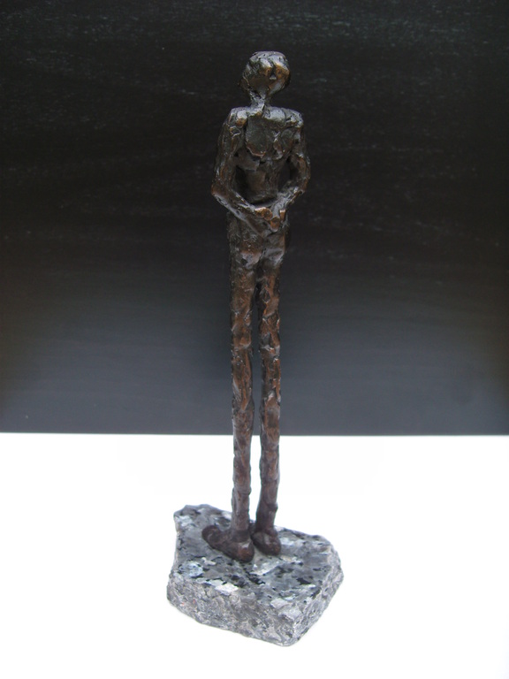 Hennie Froeling: Ingetogen fraai bronzen beeldje. kopen? Bied vanaf 125!