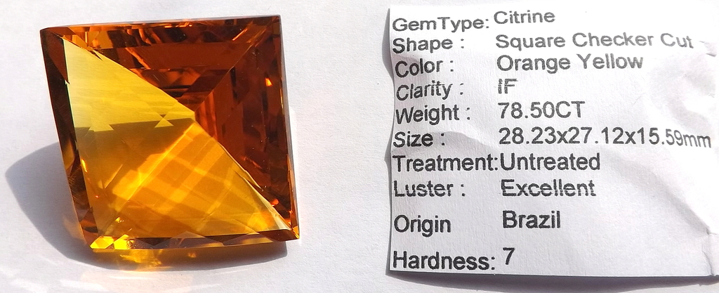 Natuurlijke “Square Checker Cut” Golden Citrine van 78.50 karaat kopen? Bied vanaf 1!