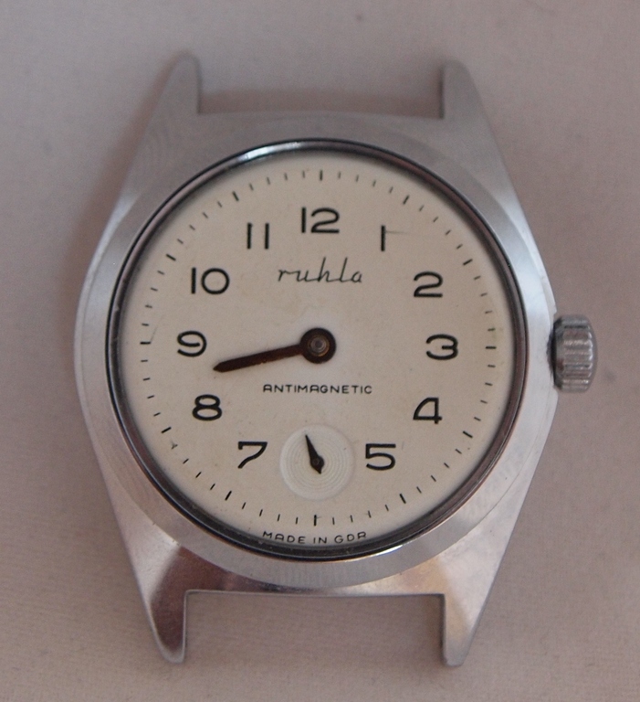 twee vintage 'klus' heren horloges; Pierpont 21 jewels autom. & Ruhla mechanisch kopen? Bied vanaf 1!