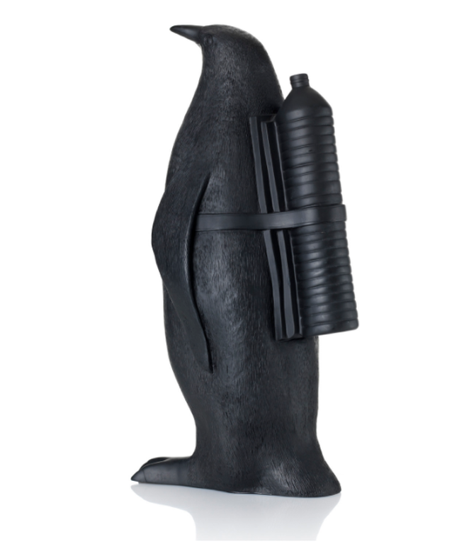 William Sweetlove: Gerecycled plastic, Penguin met waterfles zwart kopen? Bied vanaf 220!