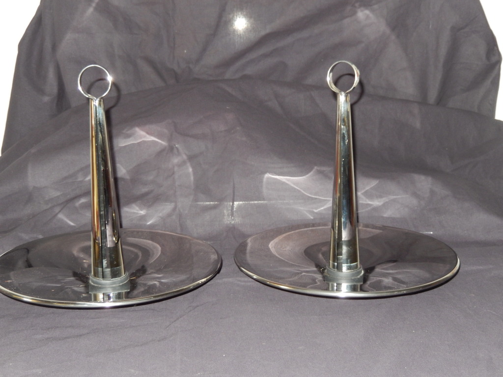  Bruno Ninaber van Eyben -  2 Metalen fruitschalen kopen? Bied vanaf 55!