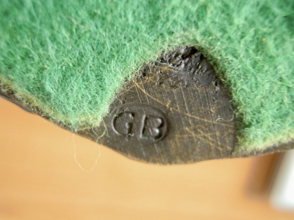 Zwaar bronzen beeld met 2 vogels op boomstam- 18 cm hoog - 2150 gram   kopen? Bied vanaf 150!