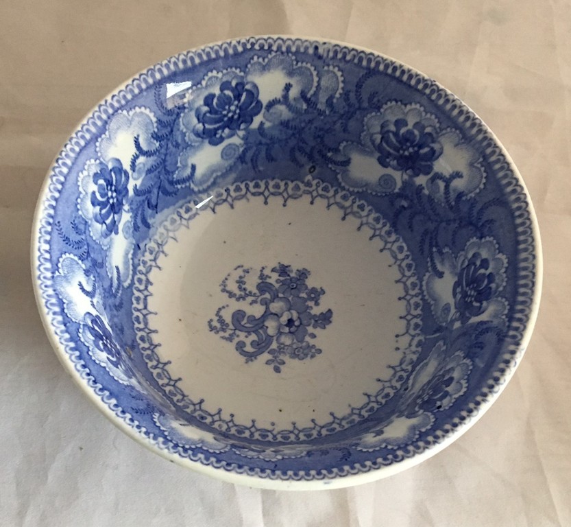 19e eeuwse (ca. 1840) Staffordshire aardewerken kom met blauwe transferdecoratie kopen? Bied vanaf 15!