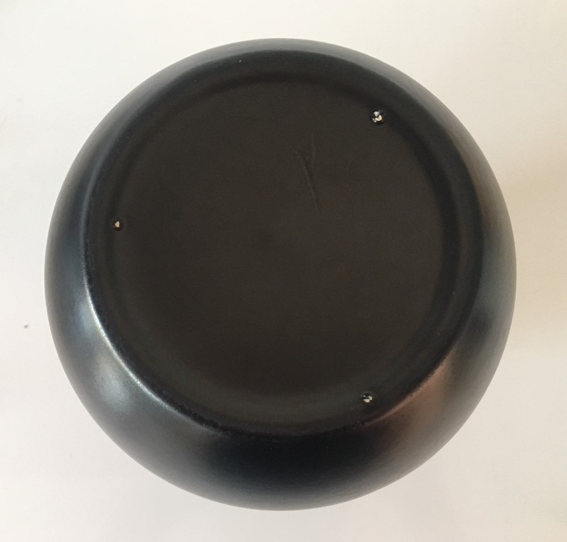 Mat zwarte art deco platelen vaas kopen? Bied vanaf 1!