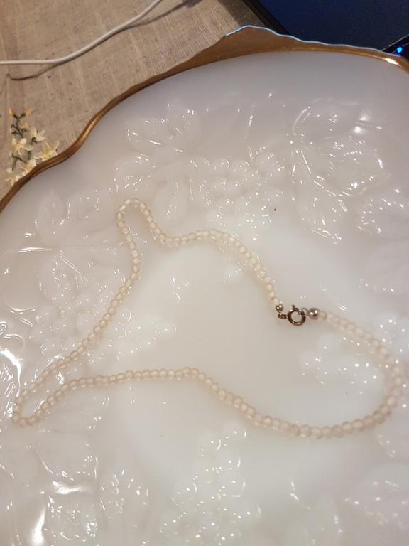 Ketting gemaakt van bergkristal kopen? Bied vanaf 3!