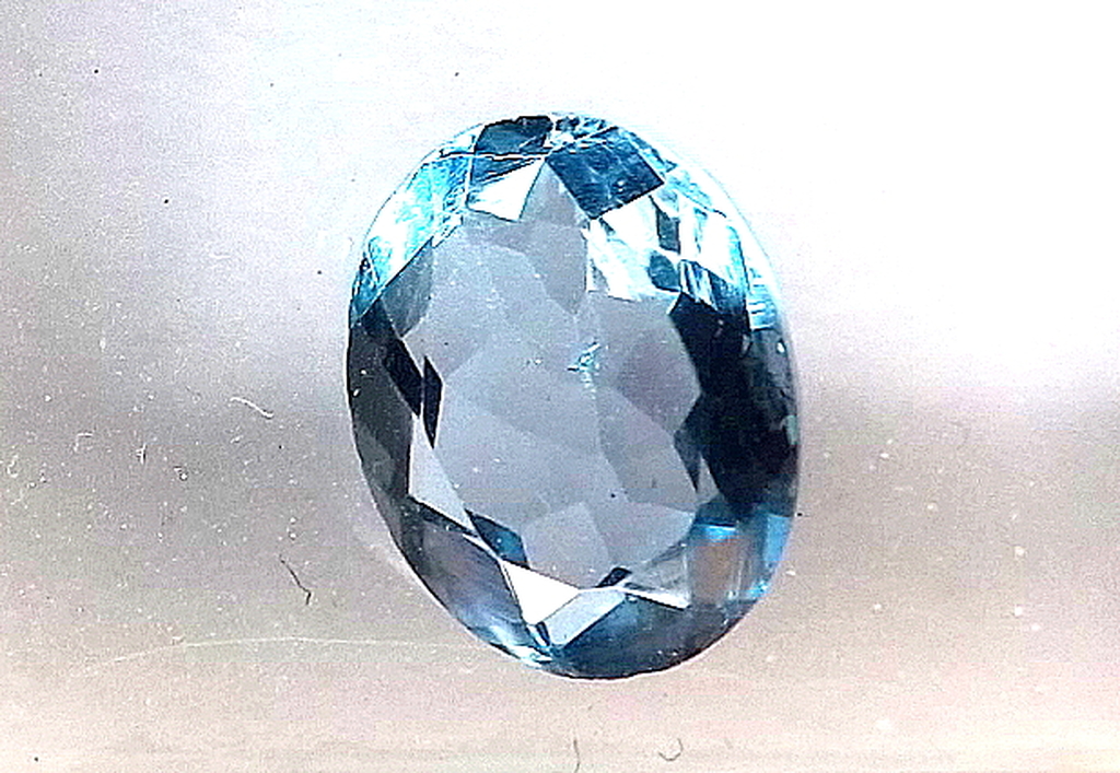 Gecertificeerde "London Blue Topaze" - 2.14 kt kopen? Bied vanaf 1!