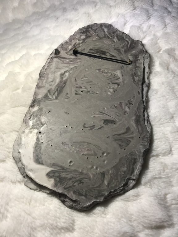 Unieke Kruis op Marmer Steen kopen? Bied vanaf 1000!