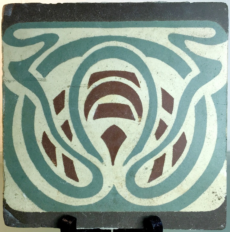 Art Nouveau vloer tegel met stilistisch floraal zweepslag motief - ca. 1915 kopen? Bied vanaf 14!