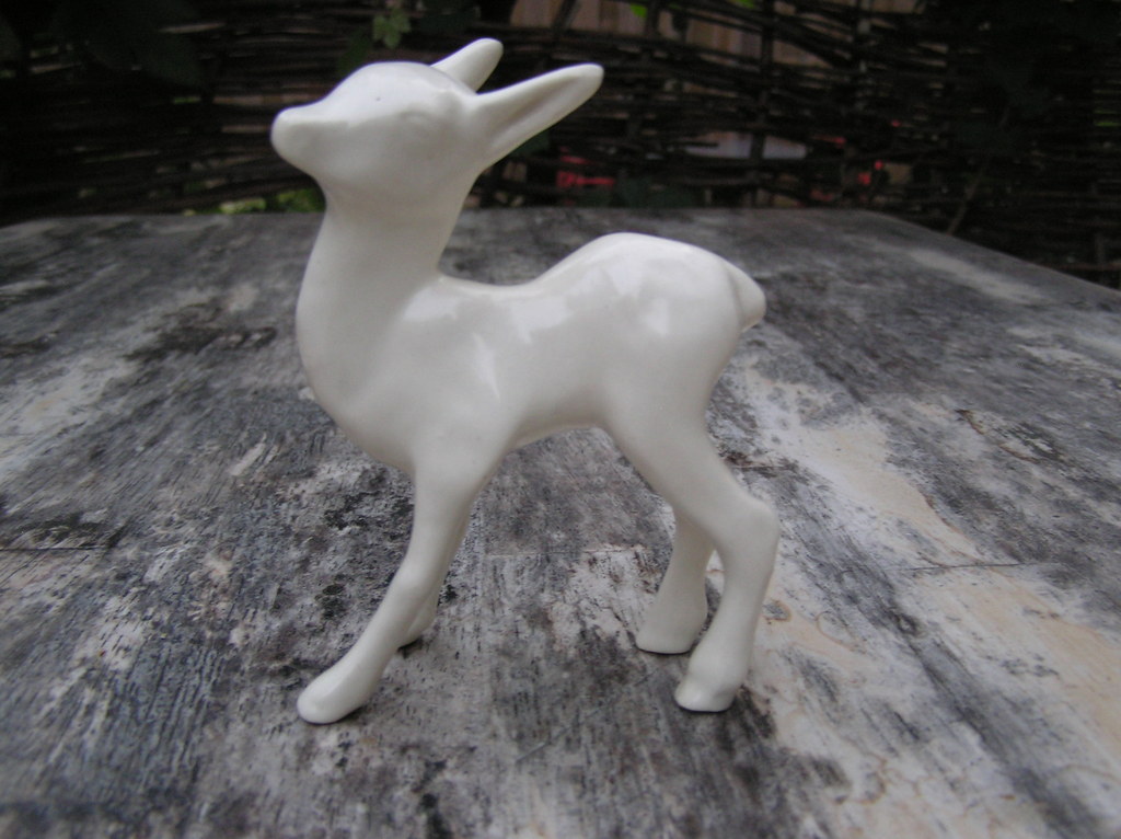 Zuid Holland, Platelen hertje ontwerp Etha Lempke kopen? Bied vanaf 1!