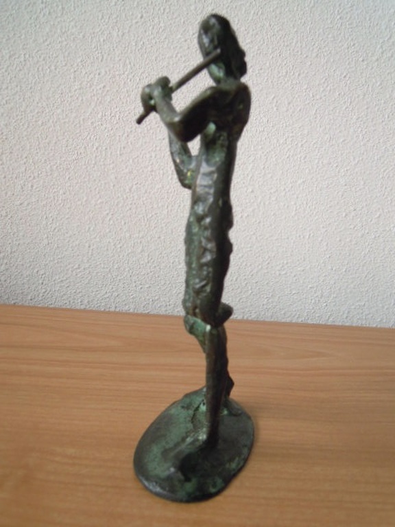 Bronzen beeld van FLUITISTE  19,5 cm hoog. kopen? Bied vanaf 35!