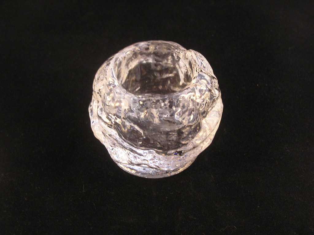 Kosta Boda, "Snowball" kandelaar ontwerp Goran Warff kopen? Bied vanaf 8!