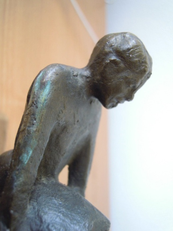 Zwaar bronzen beeldje JAN KIP 1926-1987 Oldenzaal. kopen? Bied vanaf 35!