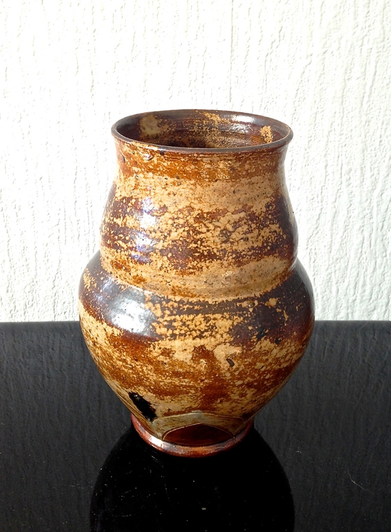 Terraco Draak Vaas Eerste helft 20e eeuw, Beesel gemerkt kopen? Bied vanaf 29!