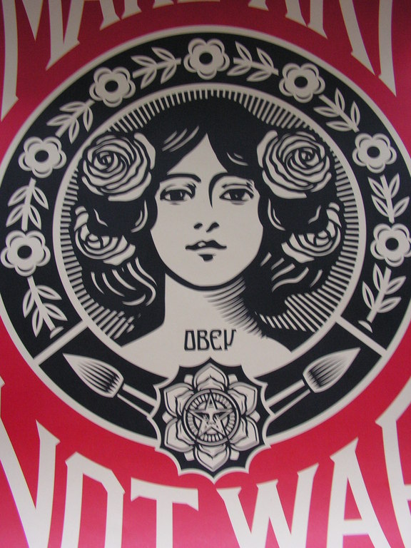 AcheterShepard Faire -  Kleurenlithografie 'Make Art Not War' - handgesigneerd? Enchérissez de 75!