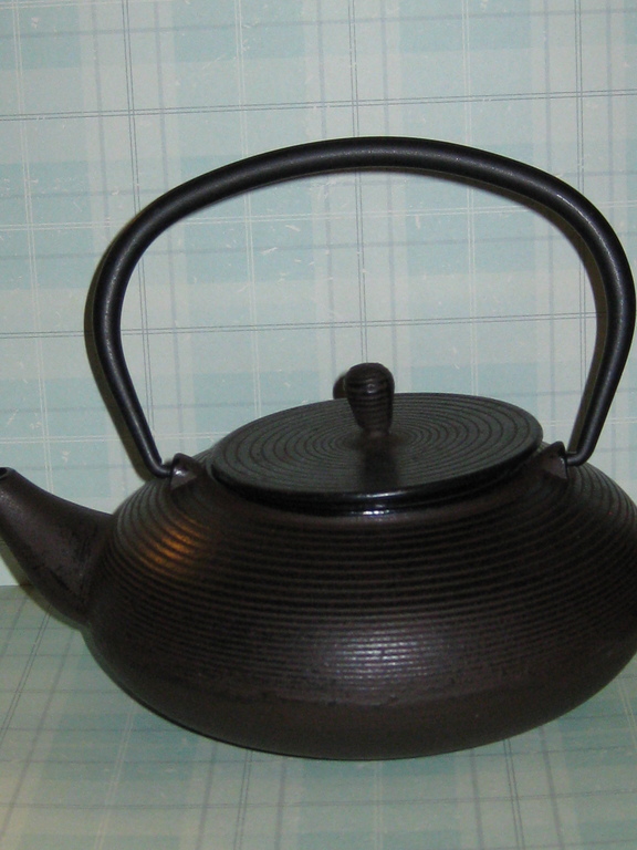 Japanse gietijzeren design theepot. kopen? Bied vanaf 5!
