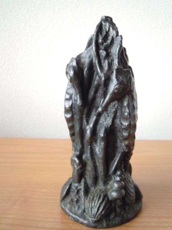 Zwaar bronzen beeld - Art deco stijl  - gesigneerd GB - 17,5 cm-LAATSTE KANS !!! kopen? Bied vanaf 50!