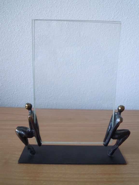 Corry Ammerlaan fotolijstje met 2 beeldjes . kopen? Bied vanaf 25!