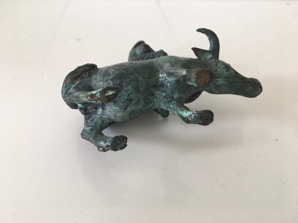 19e eeuws Chinees bronzen beeldje van een jongetje rijdend op een os kopen? Bied vanaf 35!