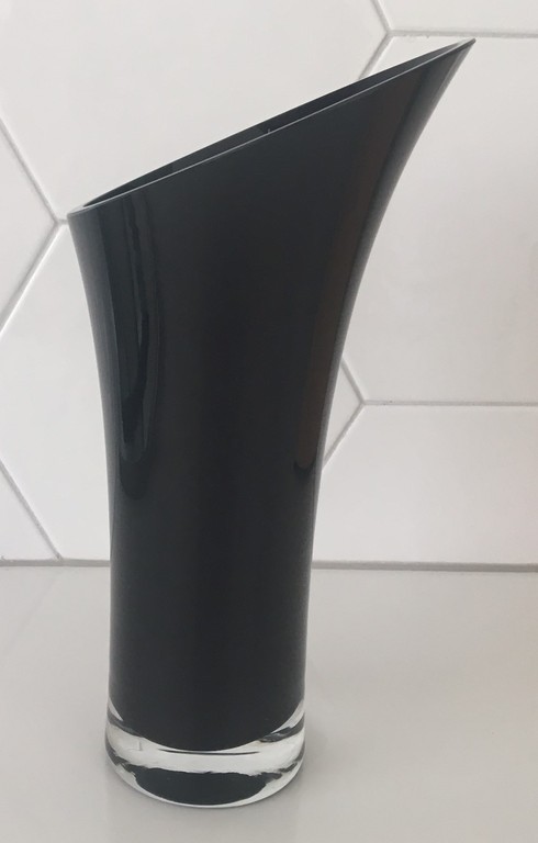 Schott Zwiesel Christinenhütte - blank glazen en zwarte diep paarse design vaas kopen? Bied vanaf 20!