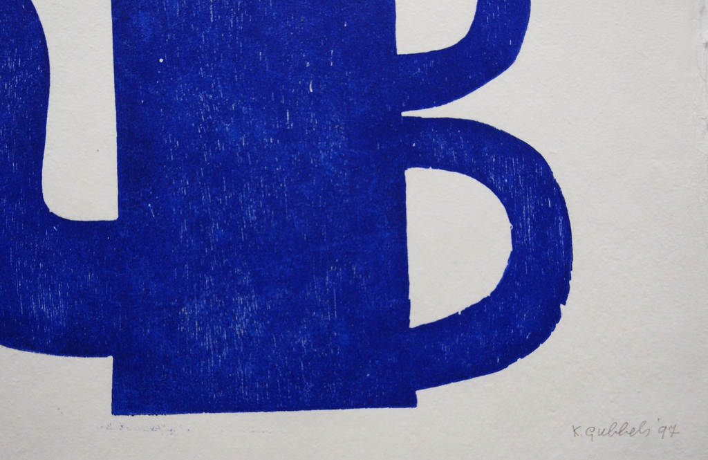 Klaas Gubbels houtdruk 'Blauwe kan met dubbel oor' - 1997.  kopen? Bied vanaf 375!