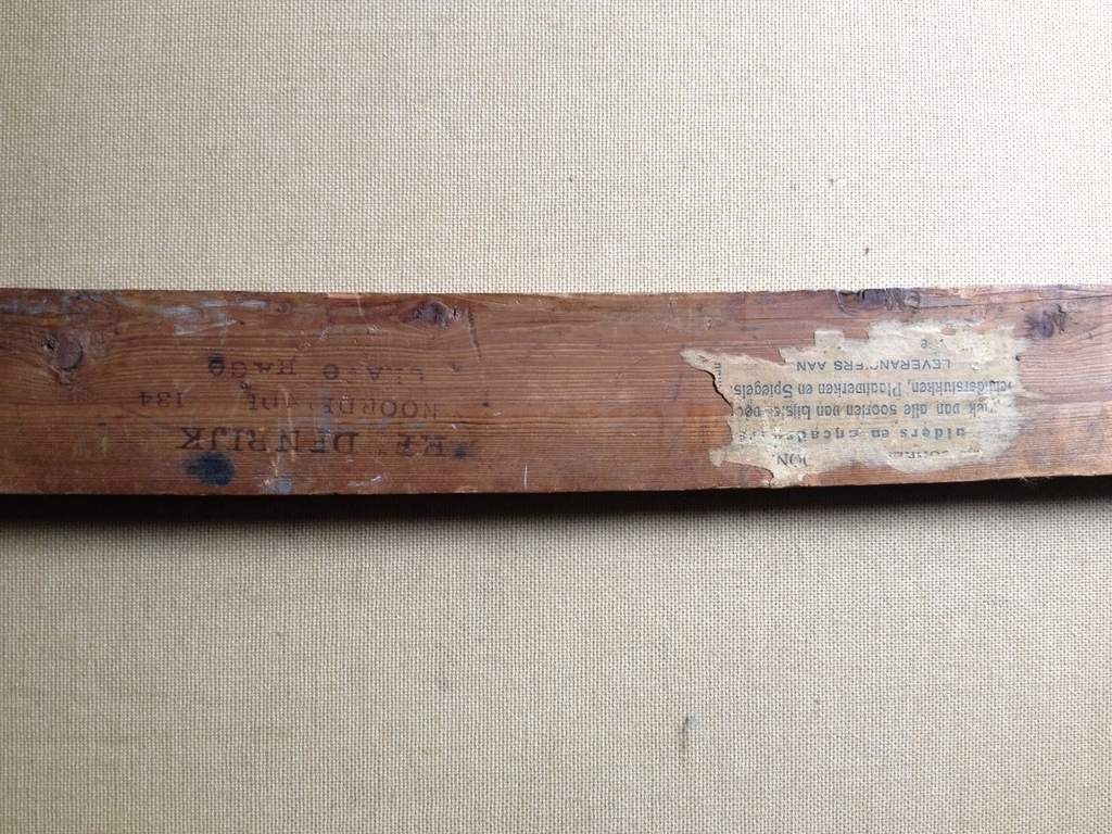 August Le Gras (1864-1915): Houthakkende boer in schuur, olieverf op doek kopen? Bied vanaf 10!