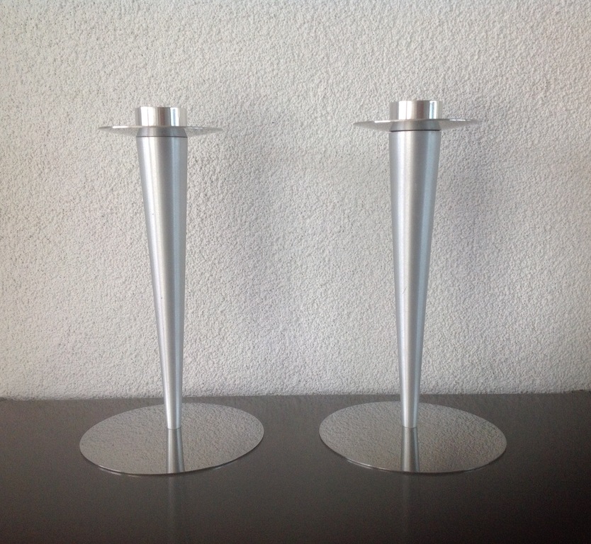 Twee kandelaars - Danish steel house design kopen? Bied vanaf 18!
