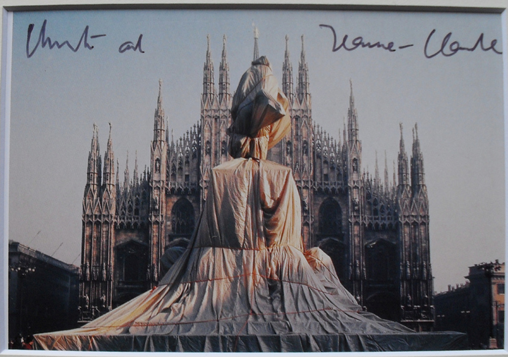 Christo & Jeanne-Claude - Wrapped Monument Milaan 1970 - handgesigneerd kopen? Bied vanaf 55!