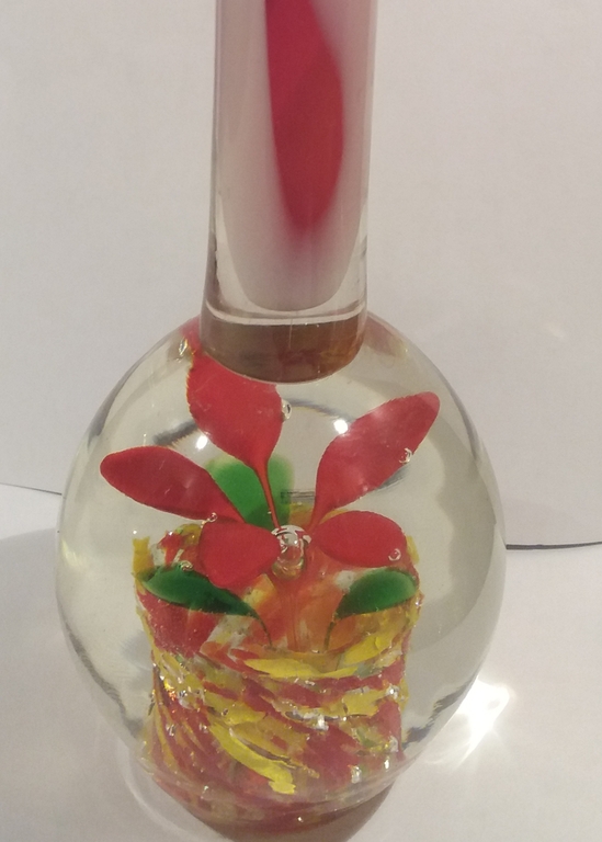 Glazen presse papier met rode bloem onderin  kopen? Bied vanaf 1!