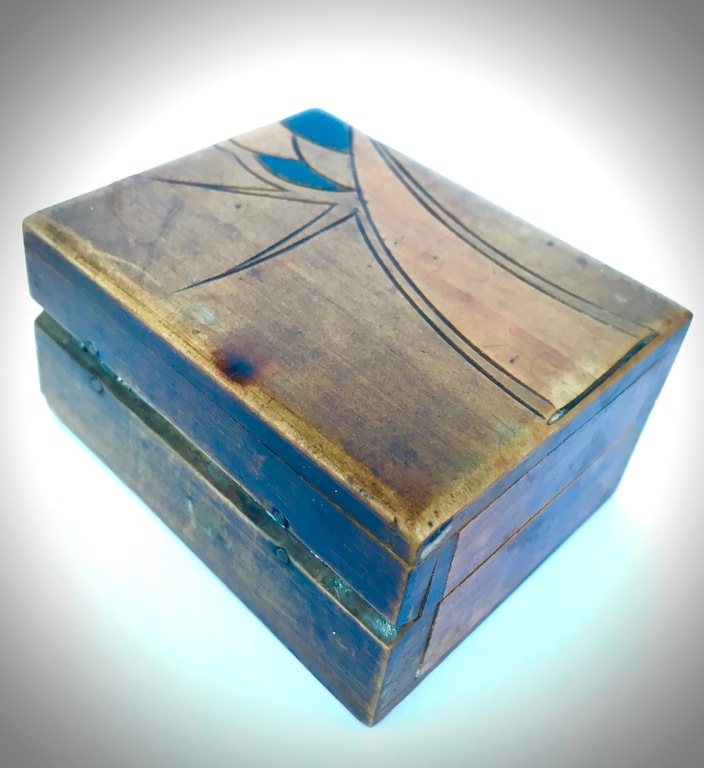 Conrad Fehn Amsterdamse school postzegel doosje met modernistisch decor kopen? Bied vanaf 1!