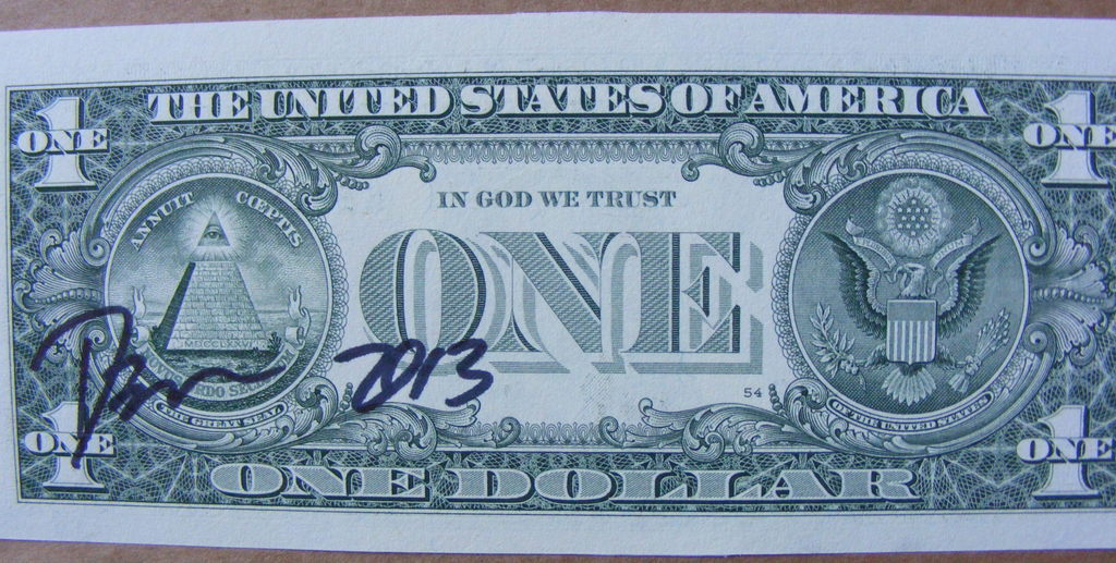 1$ Bomb kopen? Bied vanaf 50!