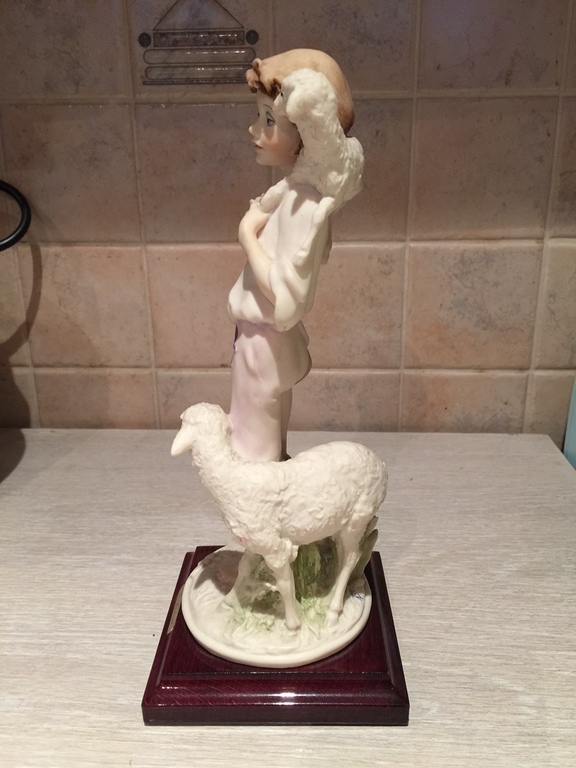 Origineel beeldje van Giuseppe Armani kopen? Bied vanaf 20!