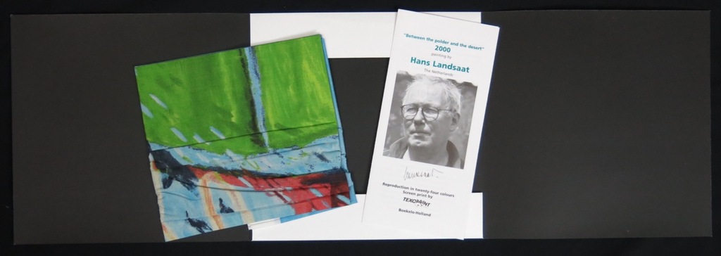 Hans Landsaat: Zeefdruk op katoenzijde, Between the polder and the desert kopen? Bied vanaf 1!