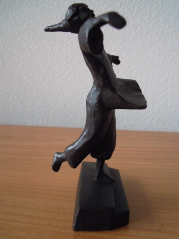 Prachtig bronzen beeld 14 cm hoog- kunstenaar is niet bekend   kopen? Bied vanaf 35!