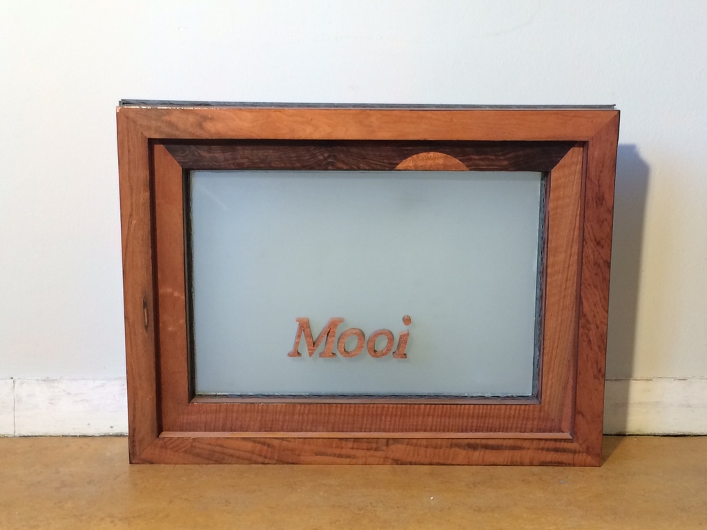 Ben Raaijman, sculptuur voor aan de muur, titel mooi, 1990 verkocht voor € 50!