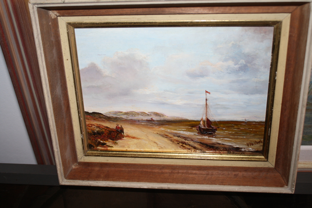 Personen langs kust en Bomschuit op strand kopen? Bied vanaf 1!